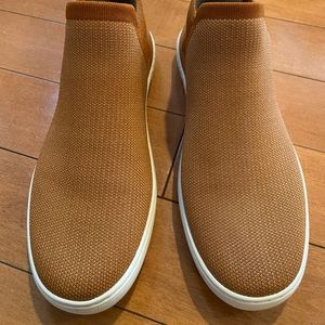 Rothy’s fawn Chelsea sneaker boot. Worn once